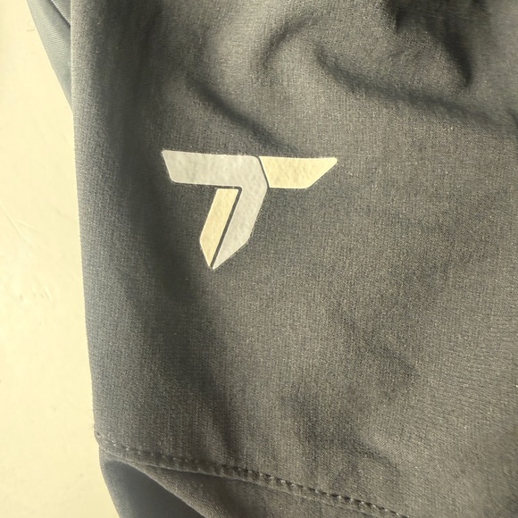 Columbia Women's Black Titanium Omni-Shield Outdoor Pants Zip Pockets Size 2/34 - Picture 8 of 16